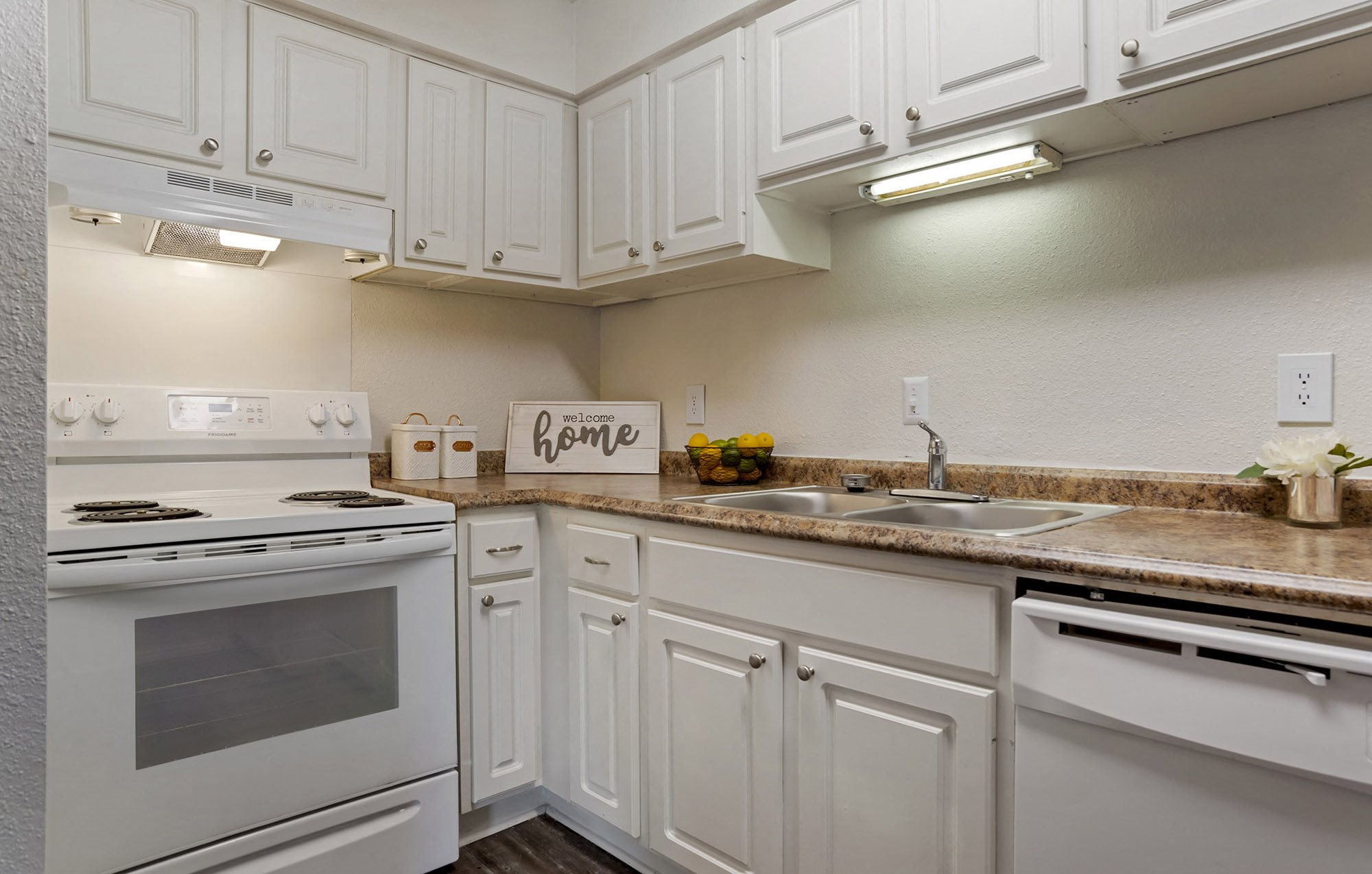 Pear Orchard Apartments in Ridgeland, MS